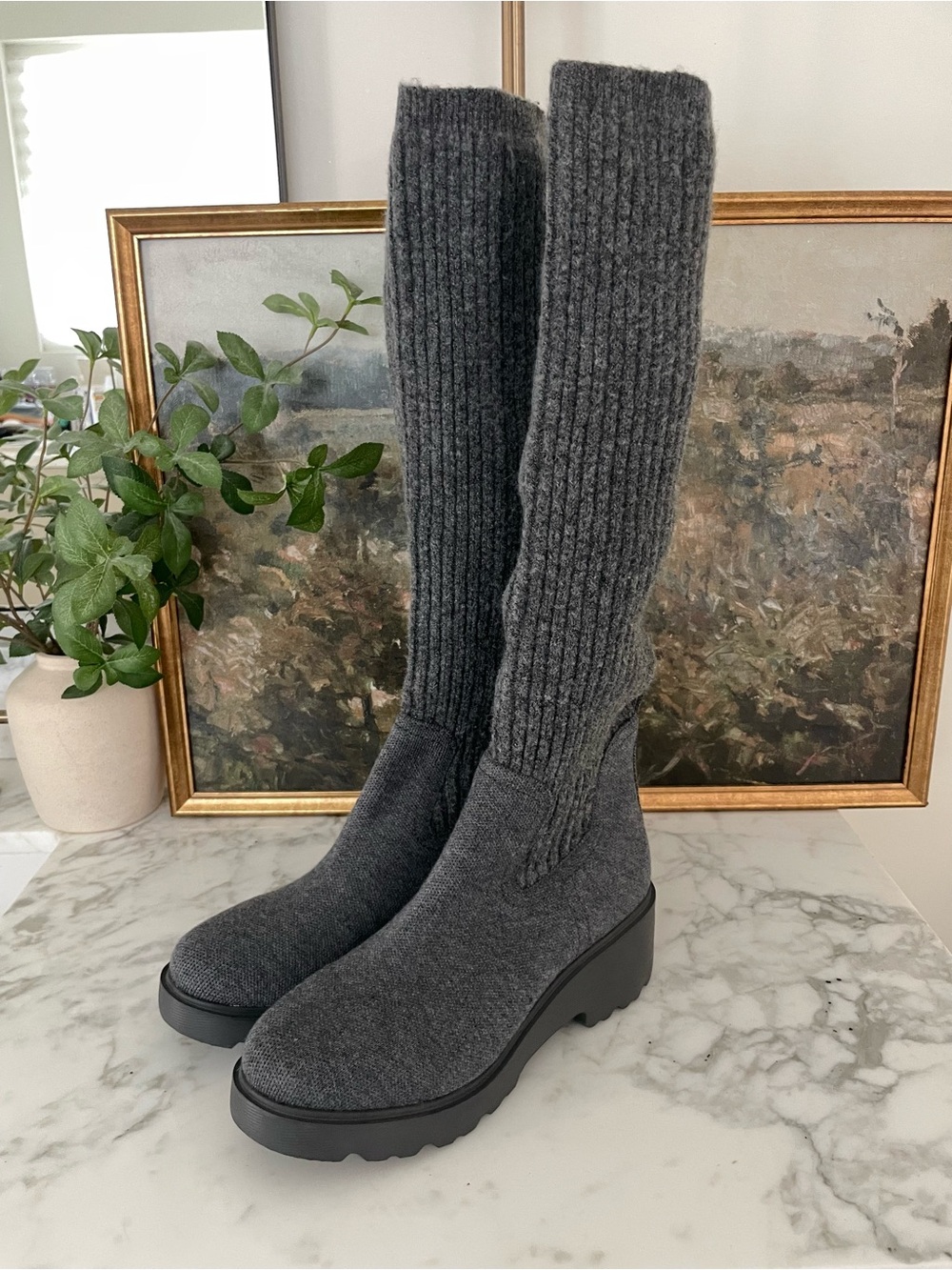 Vivaia Eduarda Knee High Wool Boots Chunky Size 8 (39) Rich Gray Water Repellent